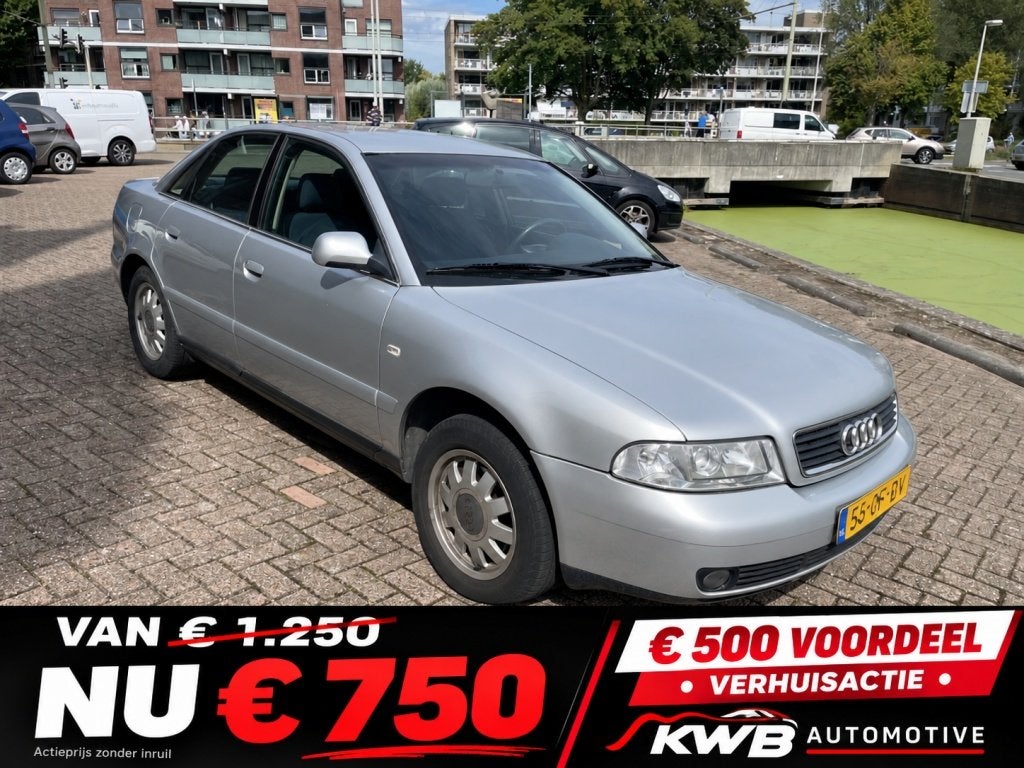 Audi A4 Limousine 1.8 5V Advance Inruilauto Meeneemprijs, Auto's, 125 pk, Elektrische ramen, Origineel Nederlands, Bedrijf