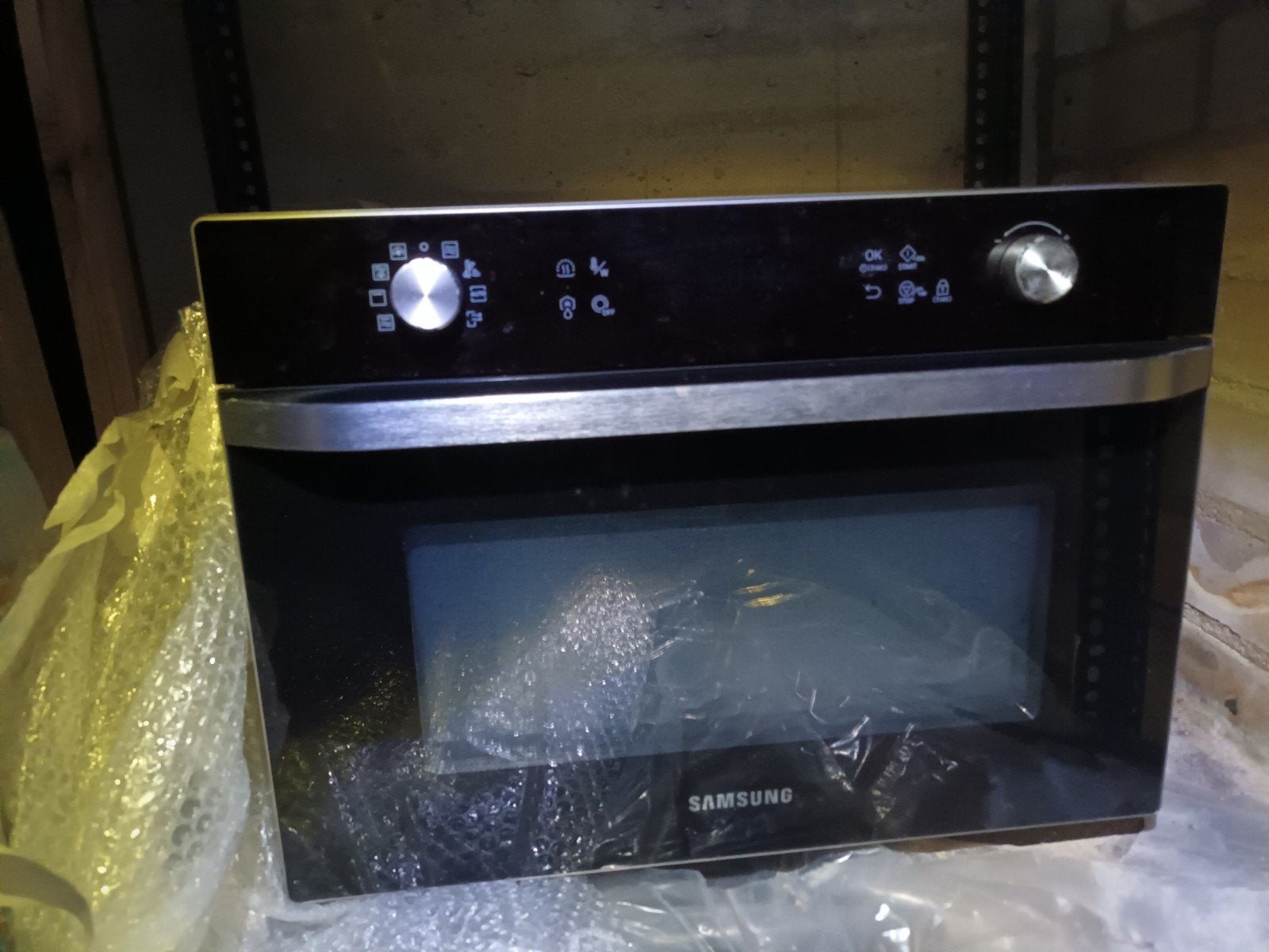 Prachtige Samsung Combimagnetron/oven MC35J8055KT, Ophalen, Combimagnetron, Hete lucht, Zo goed als nieuw