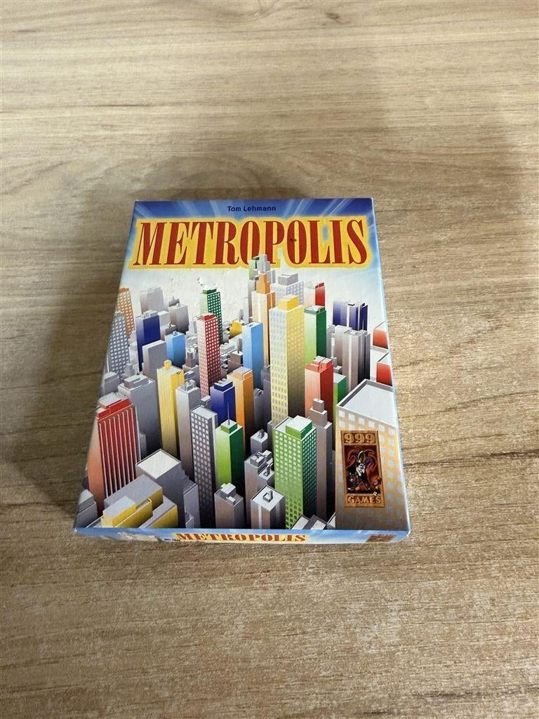 metropolis - 999 games - s6512, Hobby en Vrije tijd, Gezelschapsspellen | Bordspellen, Verzenden, Zo goed als nieuw
