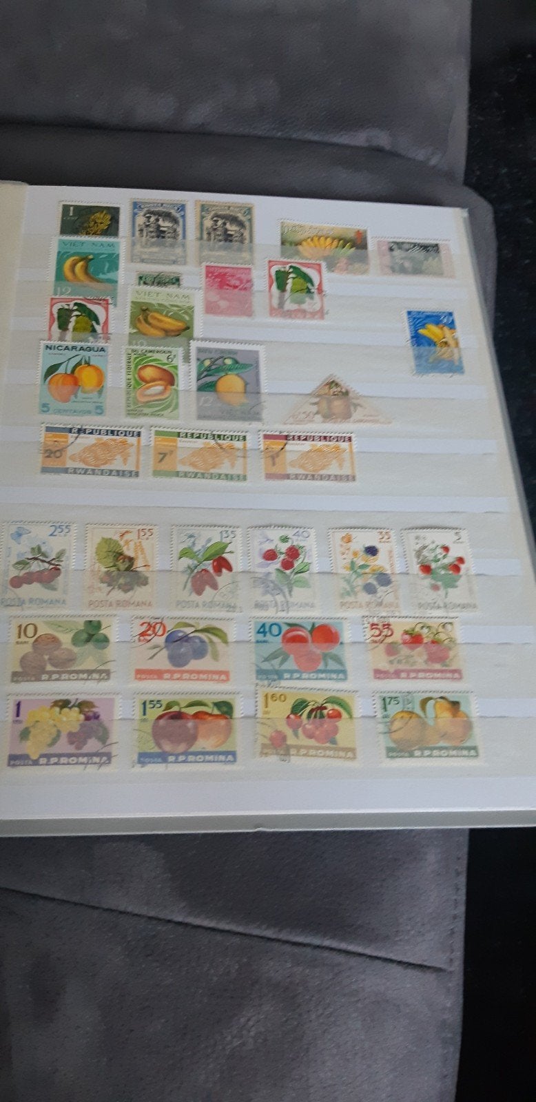 Postzegels vruchten kavel 9, Ophalen of Verzenden, Gestempeld, Dier of Natuur