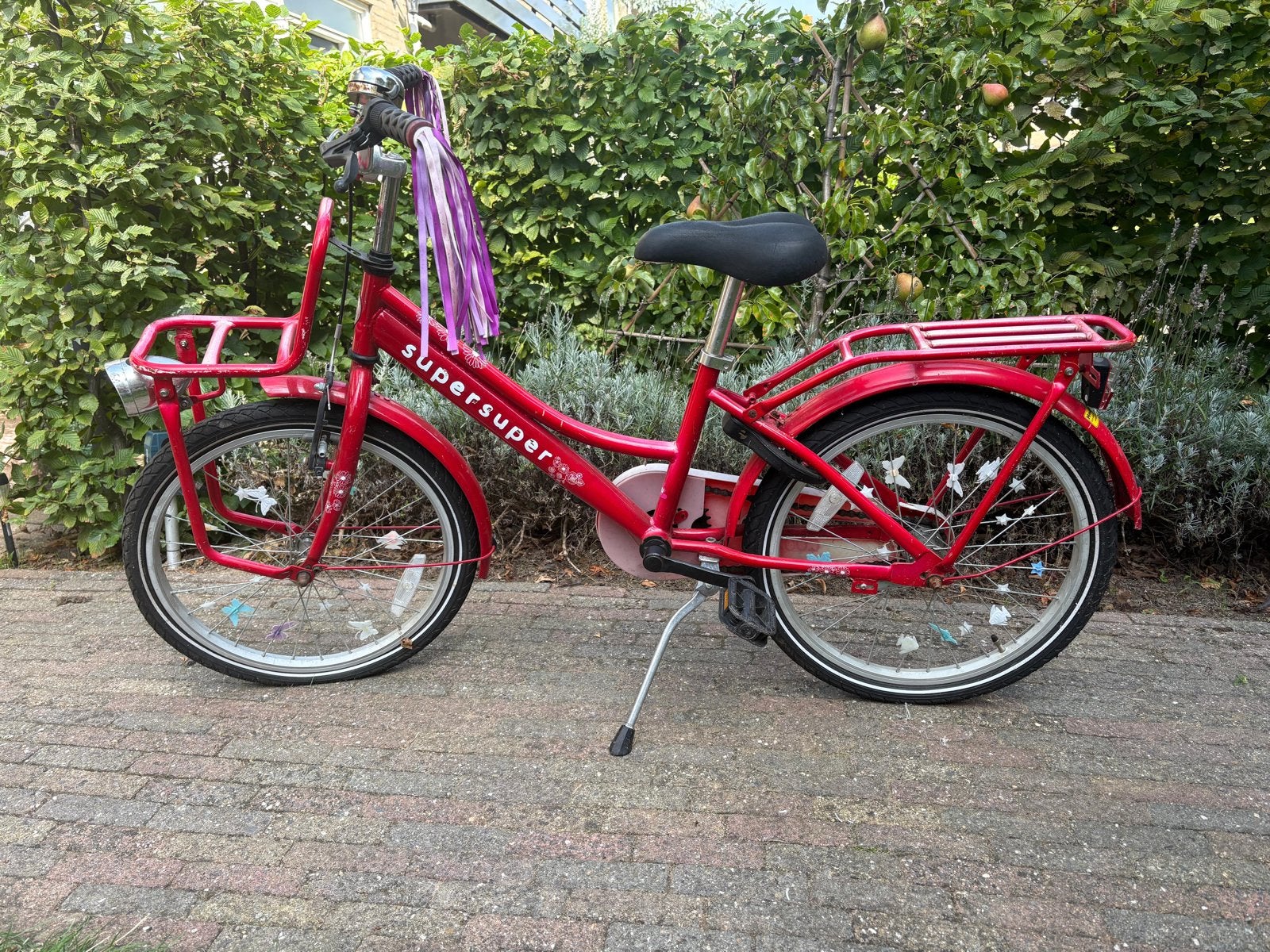 Supersuper kinderfiets rood - 20 inch, Fietsen en Brommers, Ophalen, Gebruikt, Velgrem, 20 inch of meer
