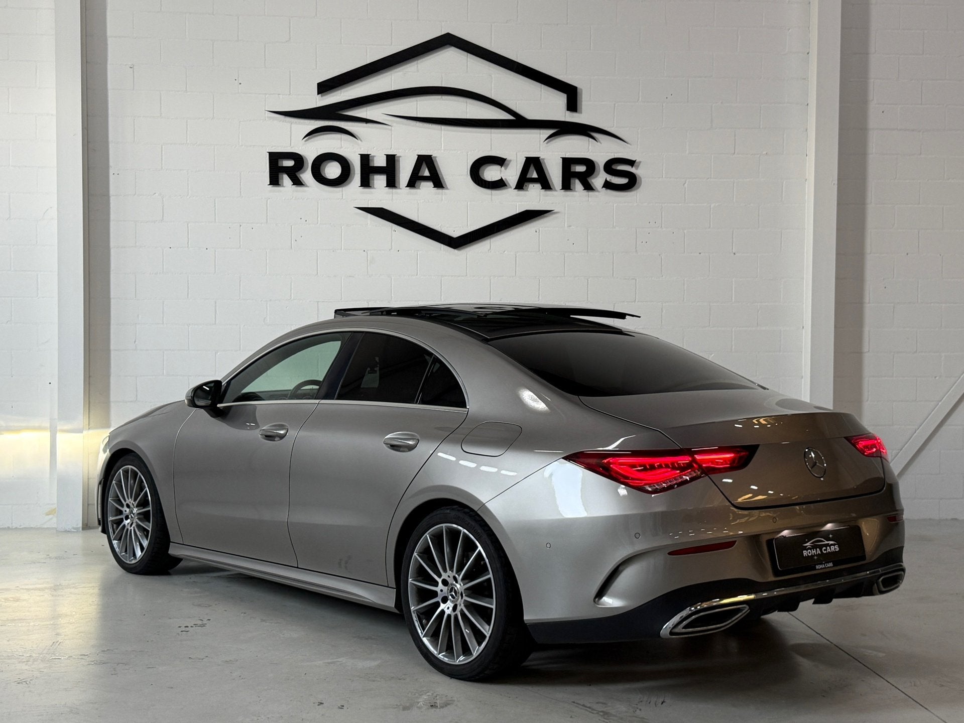Mercedes-Benz CLA-klasse 200 AMG *Pano*Trekhaak-elek*Cam, CLA, Gebruikt, Overige carrosserieën, Alcantara