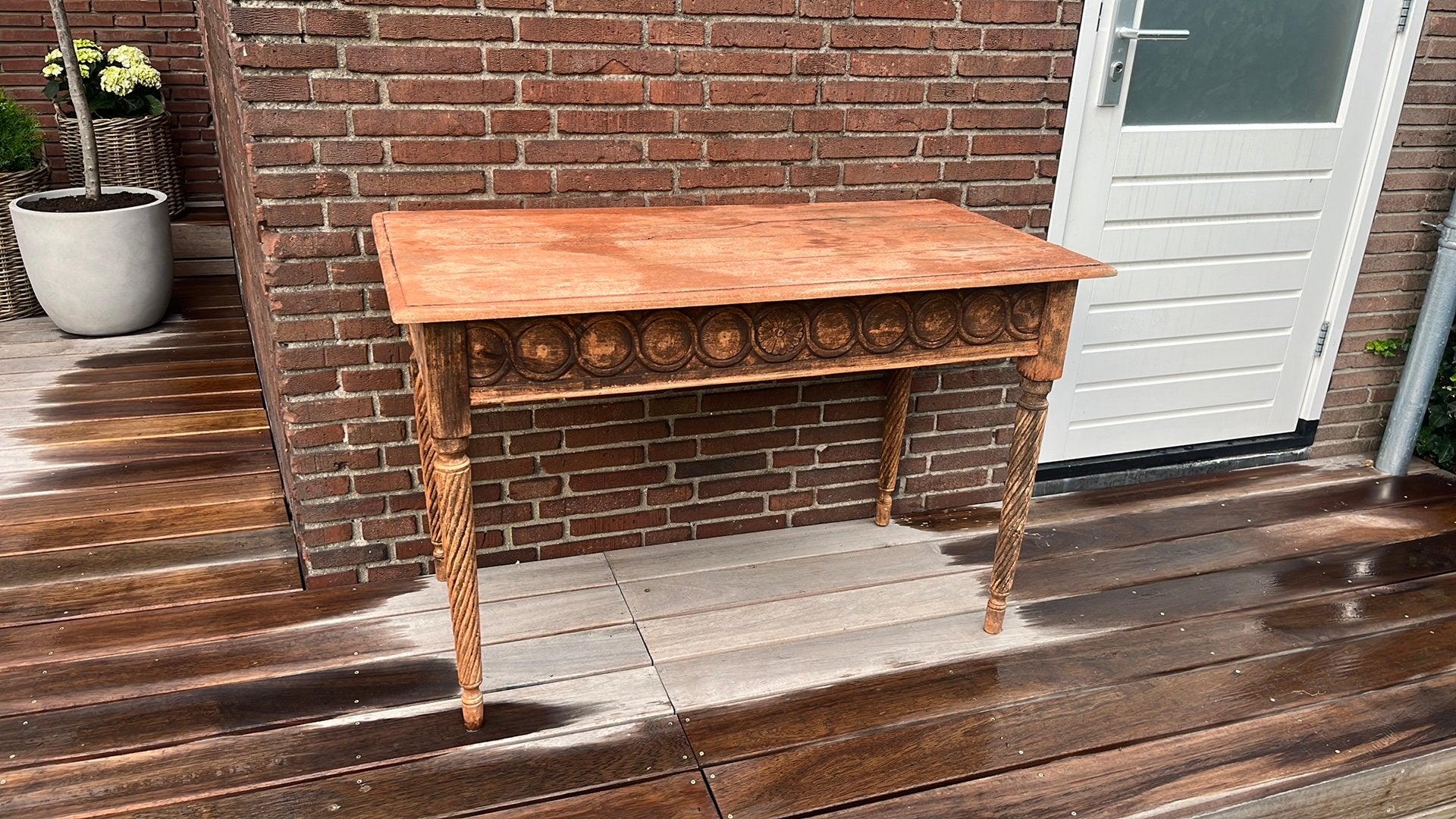 Brocante tafeltje, Ophalen