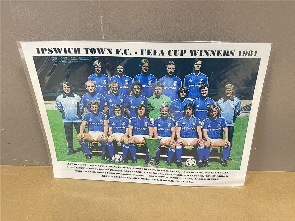 Voetbal team foto ipswich town f.c. uefa cup winners 1981 fo, Ophalen of Verzenden, Zo goed als nieuw, Buitenlandse clubs, Poster, Plaatje of Sticker