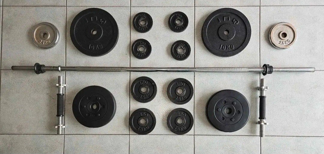 Halterset: halterstangen & halterschijven: 65 kg gewichten, Ophalen, Gebruikt, Benen, Halterset