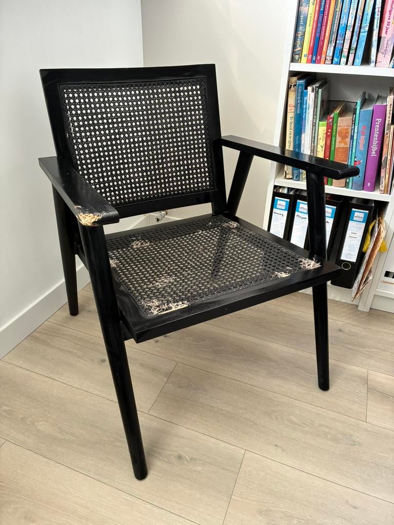 Fauteuil rotan zwart, Huis en Inrichting, Fauteuils, Ophalen, Gebruikt, Hout, 50 tot 75 cm