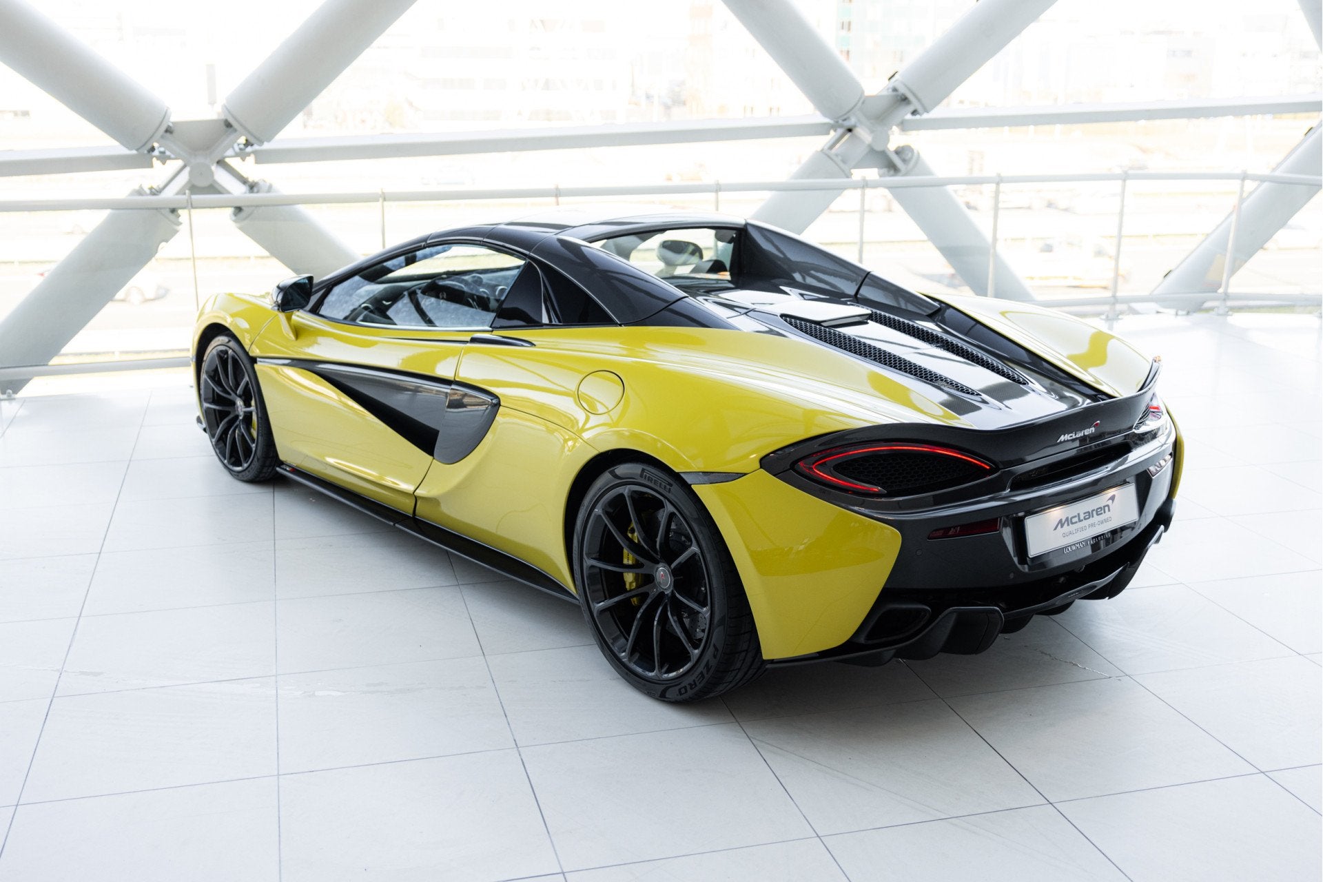 McLaren 570S Spider 3.8 V8 | Carbon Ext | Bucketseats |, Automaat, Achterwielaandrijving, Gebruikt, Cabriolet