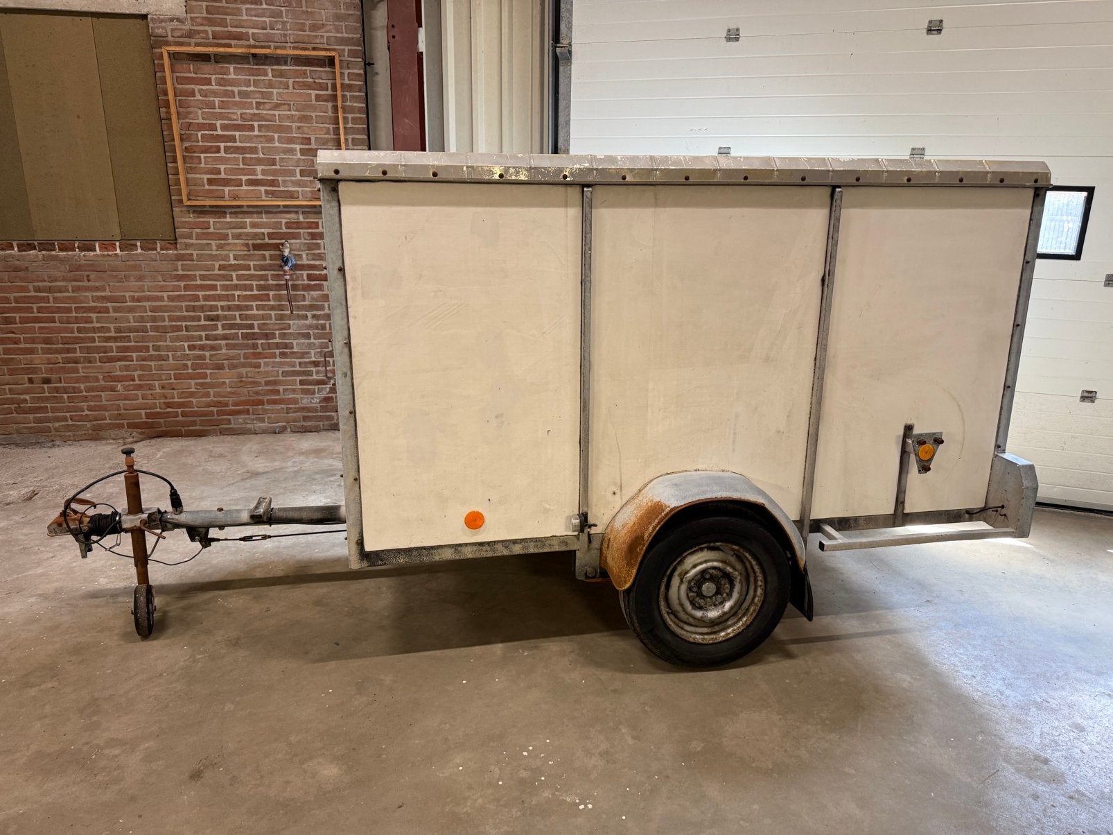 Pijnappel Dichte Aanhanger 1195 kg gesloten Aanhangwagen, Ophalen, Zo goed als nieuw
