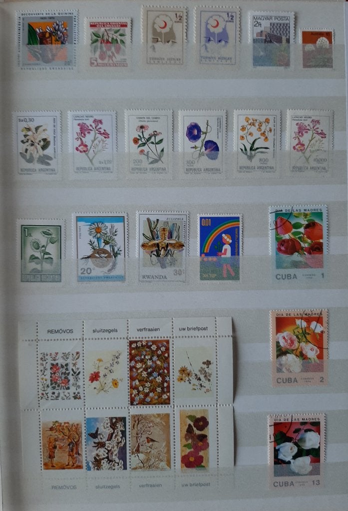 3 Kaarten Postzegels Bijzondere en Mooiste Bloemen No. 11, Ophalen, Dier of Natuur