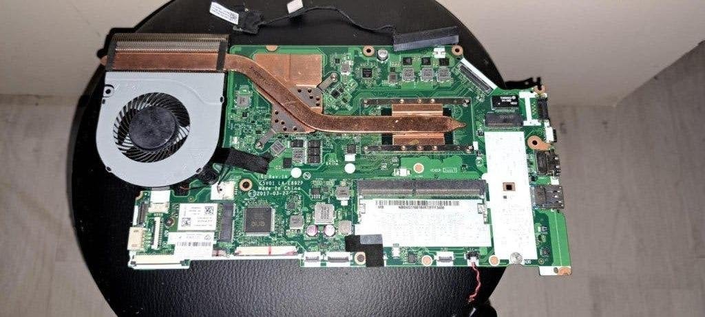 Diverse Refurbished Laptop Onderdelen, Computers en Software, Overige Computers en Software, Refurbished, Ophalen of Verzenden