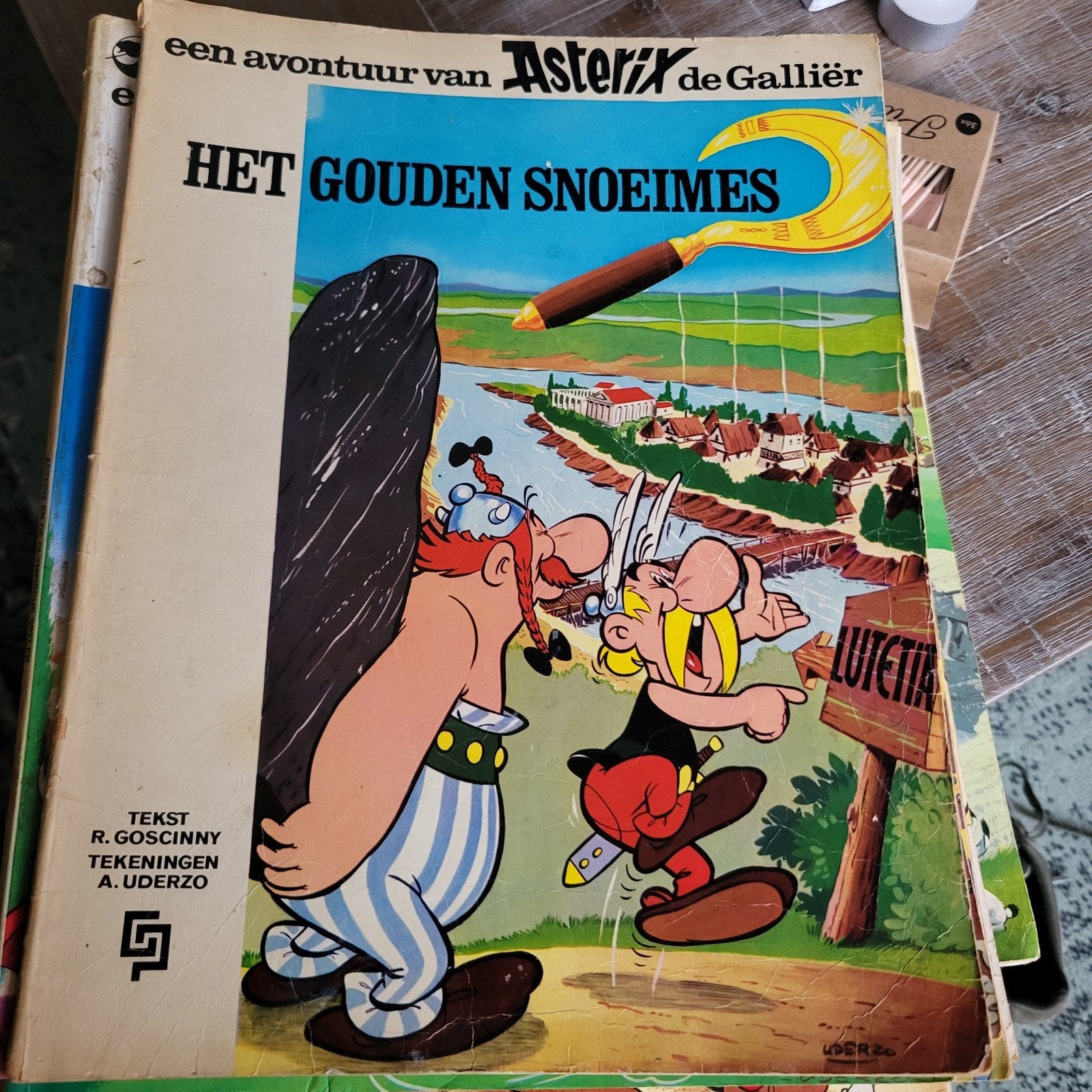 Asterisk Het gouden Snoeimes uit 1967, Boeken, Eén stripboek, Ophalen of Verzenden, Gelezen