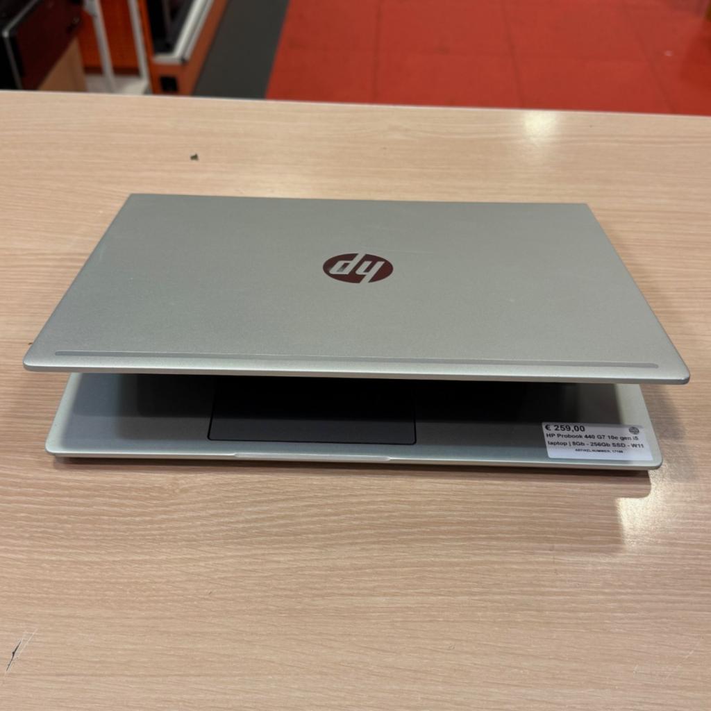HP Probook 440 G7 10e gen i5 laptop | 8Gb - 256Gb SSD - W11, HP, Zo goed als nieuw, Support@hp.com, 1501 Page Mill Road
Palo Alto, CA 94304
USA