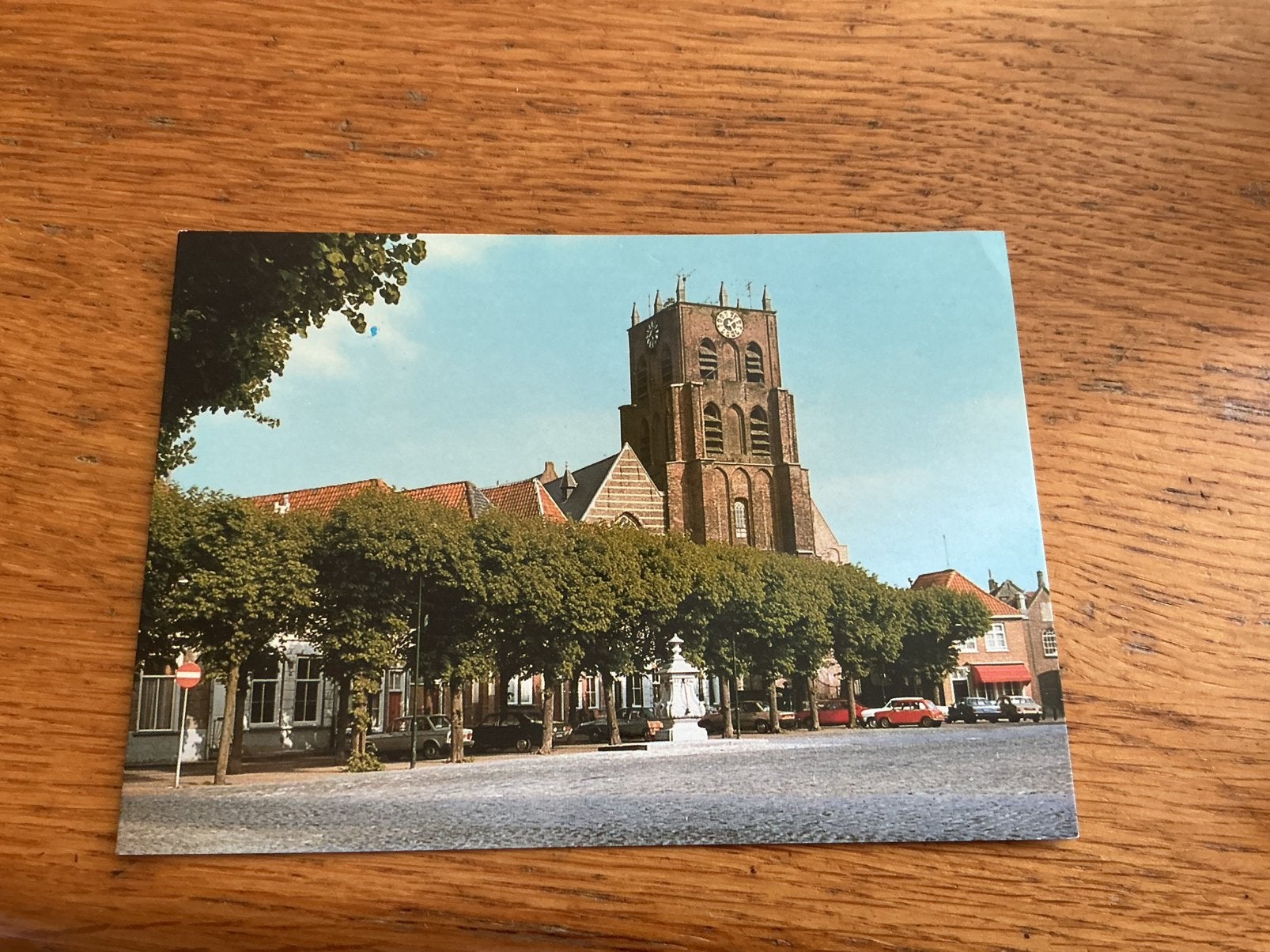 O319 Geertruidenberg kerk Peugeot, Verzamelen, Ophalen of Verzenden, 1960 tot 1980, Zuid-Holland