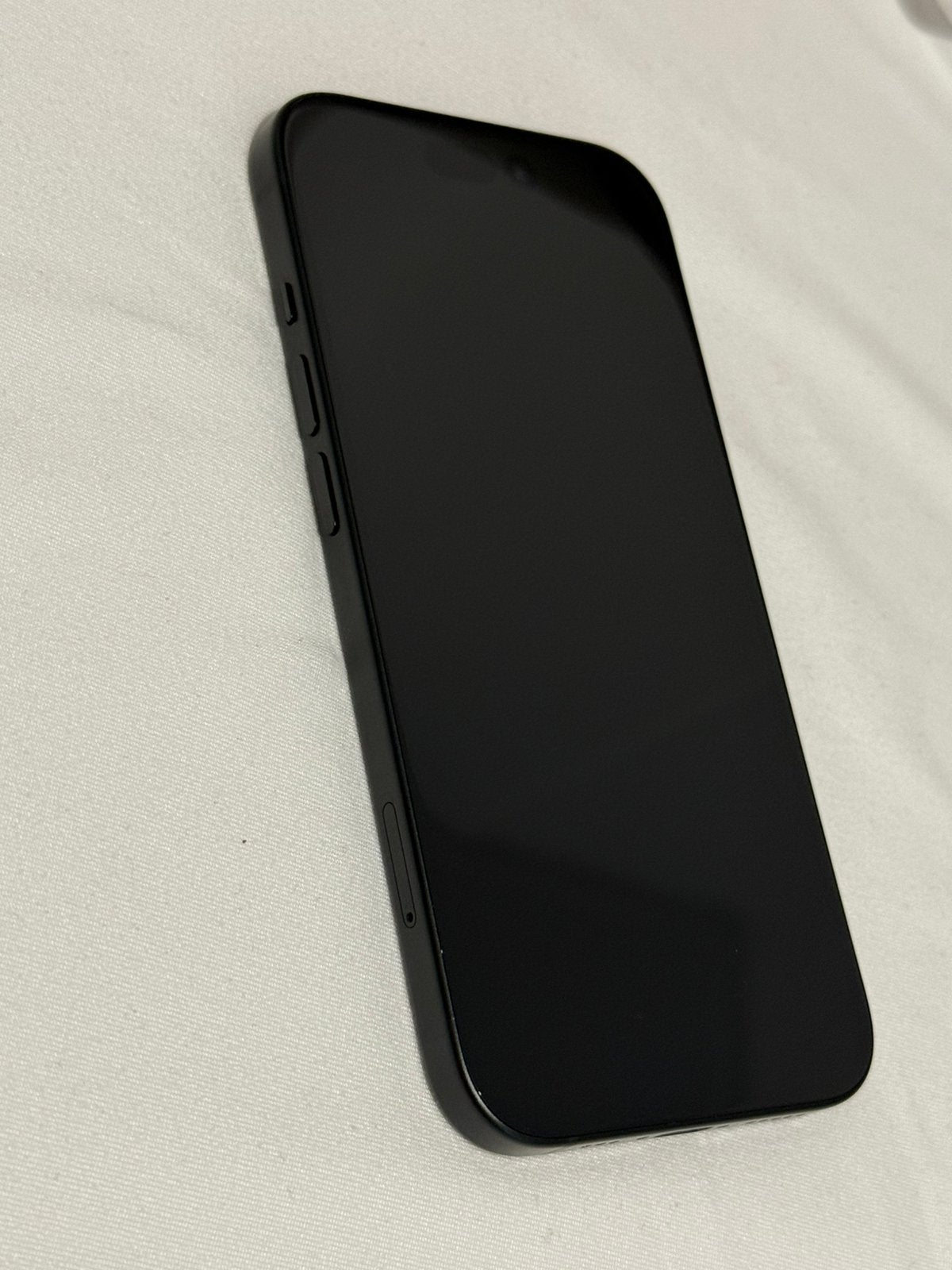 iPhone 15 256GB Zwart - Zo Goed Als Nieuw