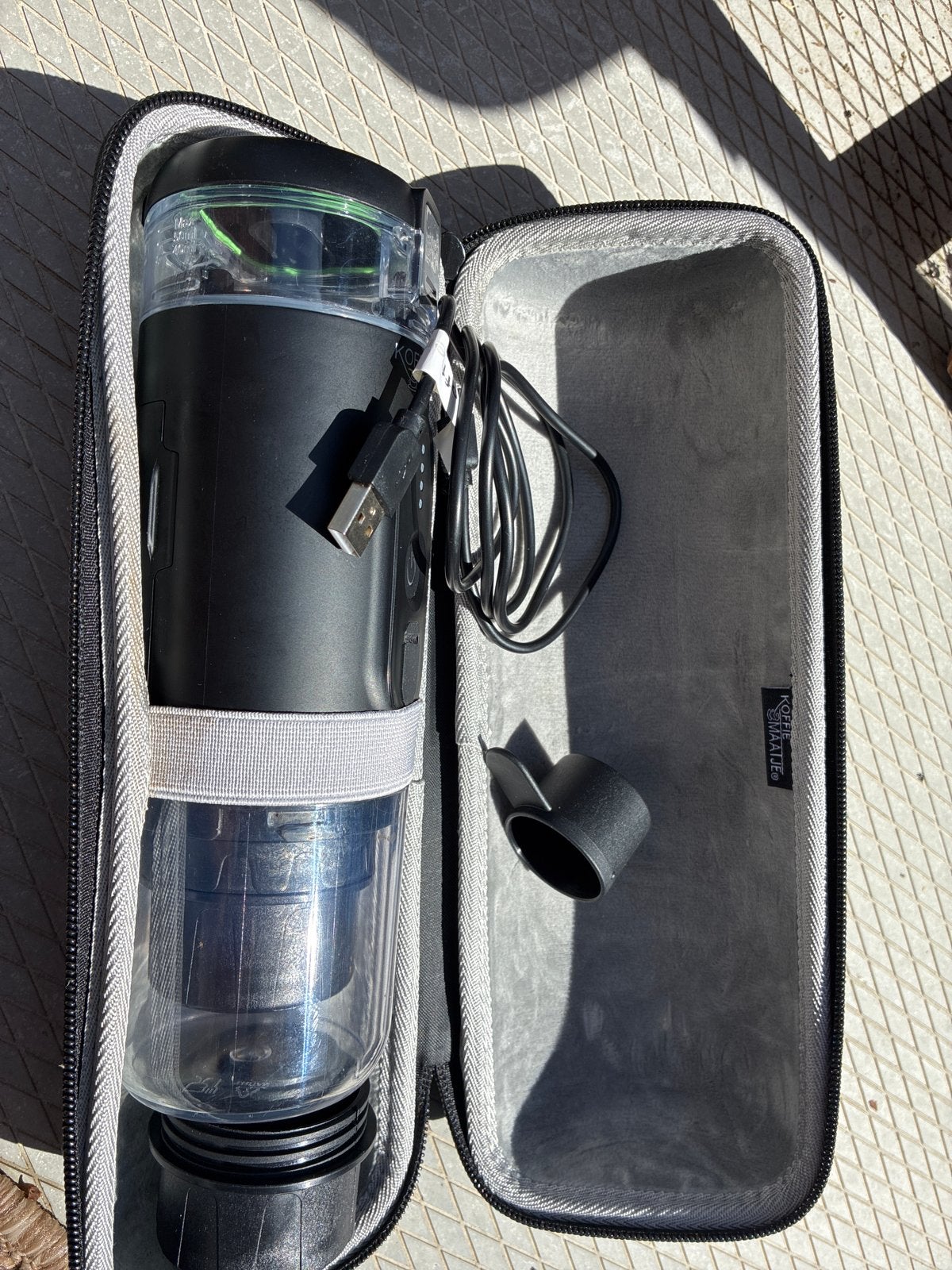 Draagbare Espresso Apparaat - Ideaal voor onderweg!, Witgoed en Apparatuur, Koffiezetapparaten, Zo goed als nieuw, Gemalen koffie