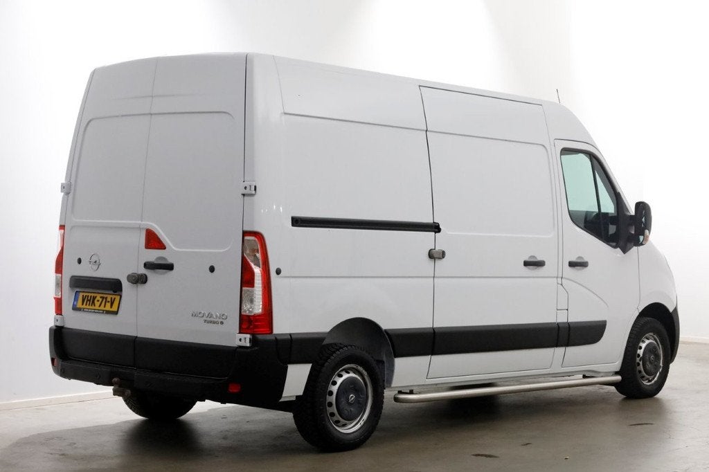 Opel Movano 2.3 Turbo 150pk L2H2 Camera/Inrichting/2x Schuif, Voorwielaandrijving, Gebruikt, Euro 6, 4 cilinders