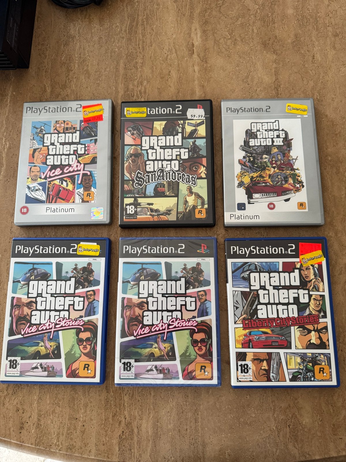 Sony PlayStation 2 (PS2) met 2 controllers en 18 games, Ophalen, Met 2 controllers, Gebruikt, Met games
