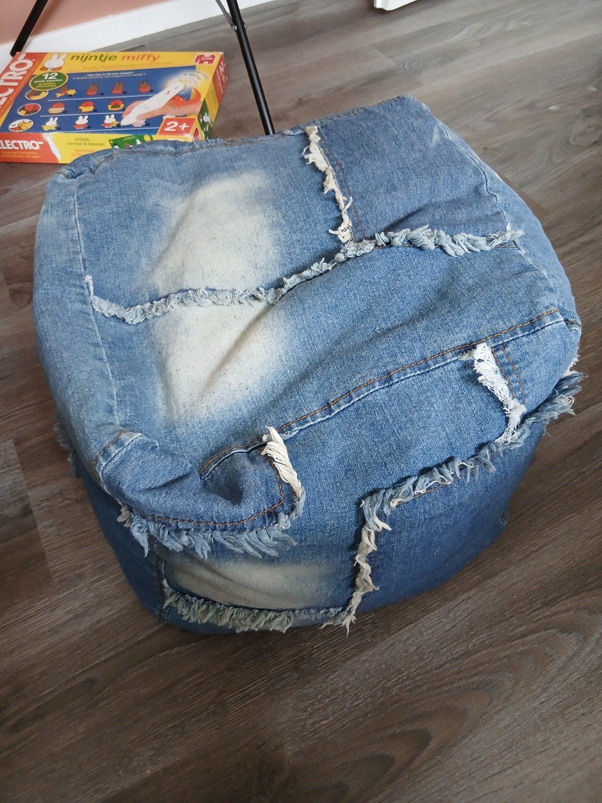 Denim poef - 40x40 cm, Kinderen en Baby's, Ophalen, Gebruikt, Kleed of Kussen