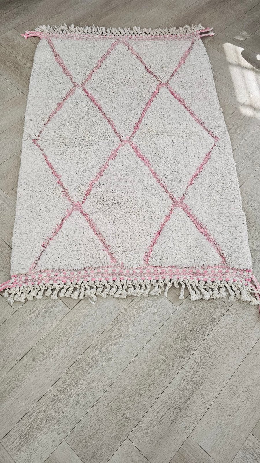 Origineel Marokkaans Berbertapijt– handgemaakt – roze/crème, 150 tot 200 cm, Rechthoekig, 50 tot 100 cm, Ophalen of Verzenden