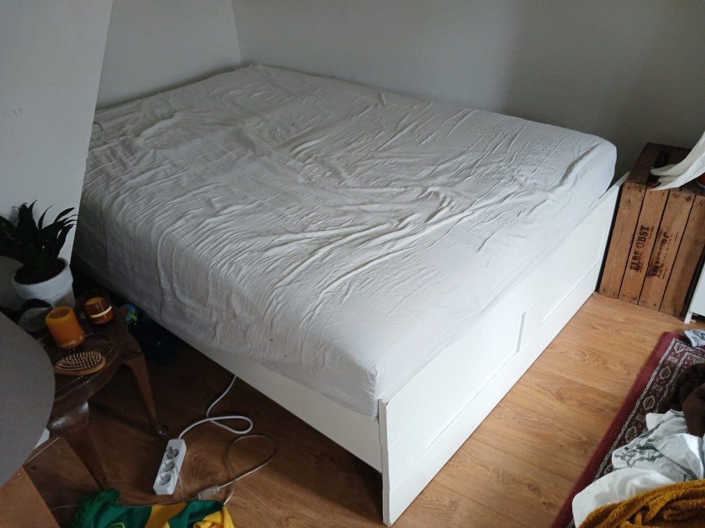 Bed + matras 1.40, Huis en Inrichting, Slaapkamer | Bedden, Ophalen, Tweepersoons, Hout, 140 cm