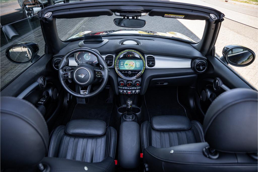MINI Cabrio 2.0 Cooper S MINI Yours * Leder Carbon * HUD * L, 1300 kg, Gebruikt, Zwart, 4 cilinders