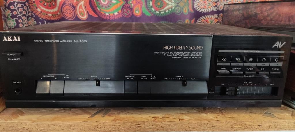 AKAI AM A305 integrated amplifier, Ophalen of Verzenden, Minder dan 60 watt, Overige merken