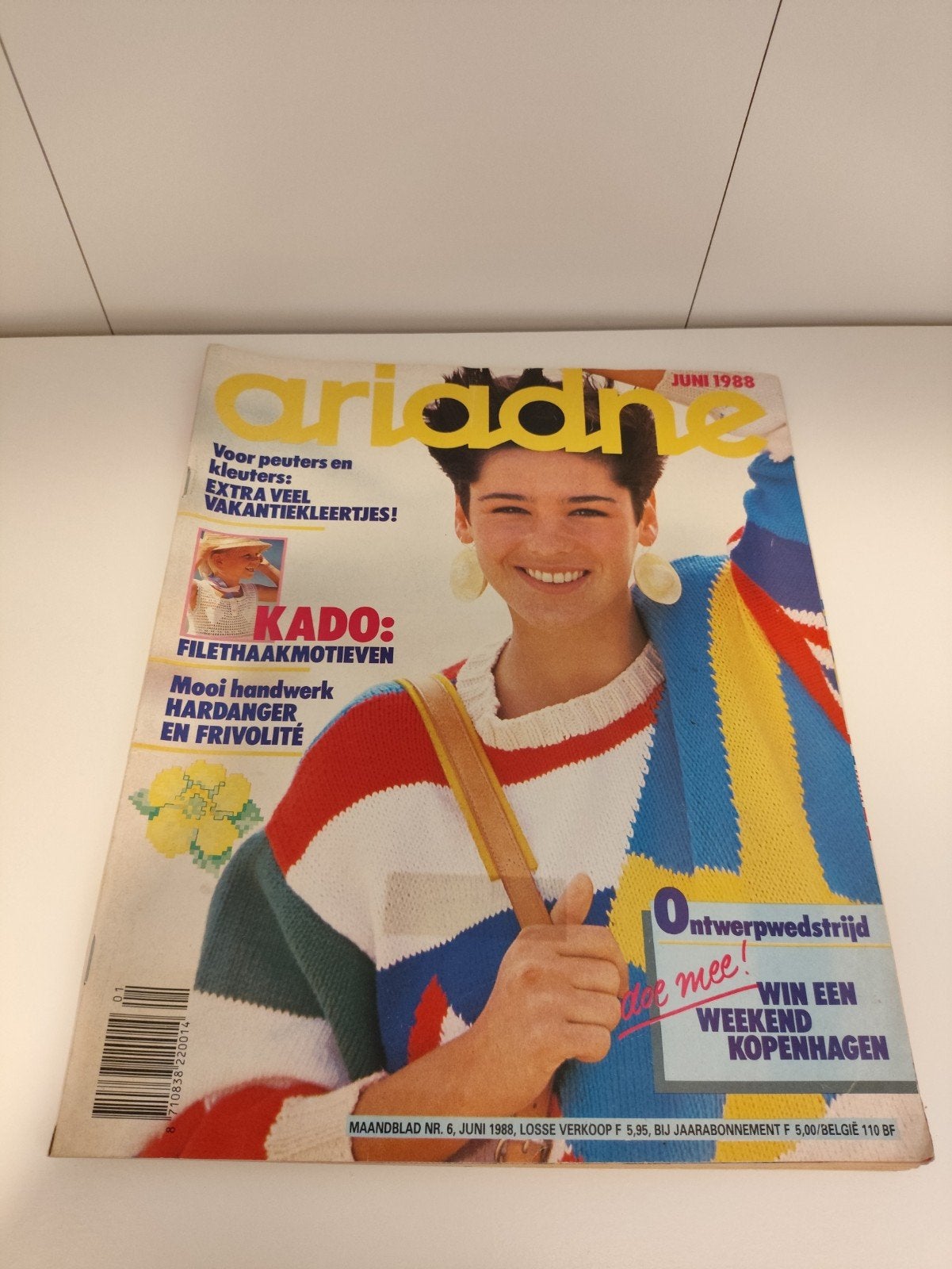 Ariadne Handwerkblad Juni 1988 - Breipatronen & Meer, Boeken, Ophalen of Verzenden, Gelezen, Overige typen