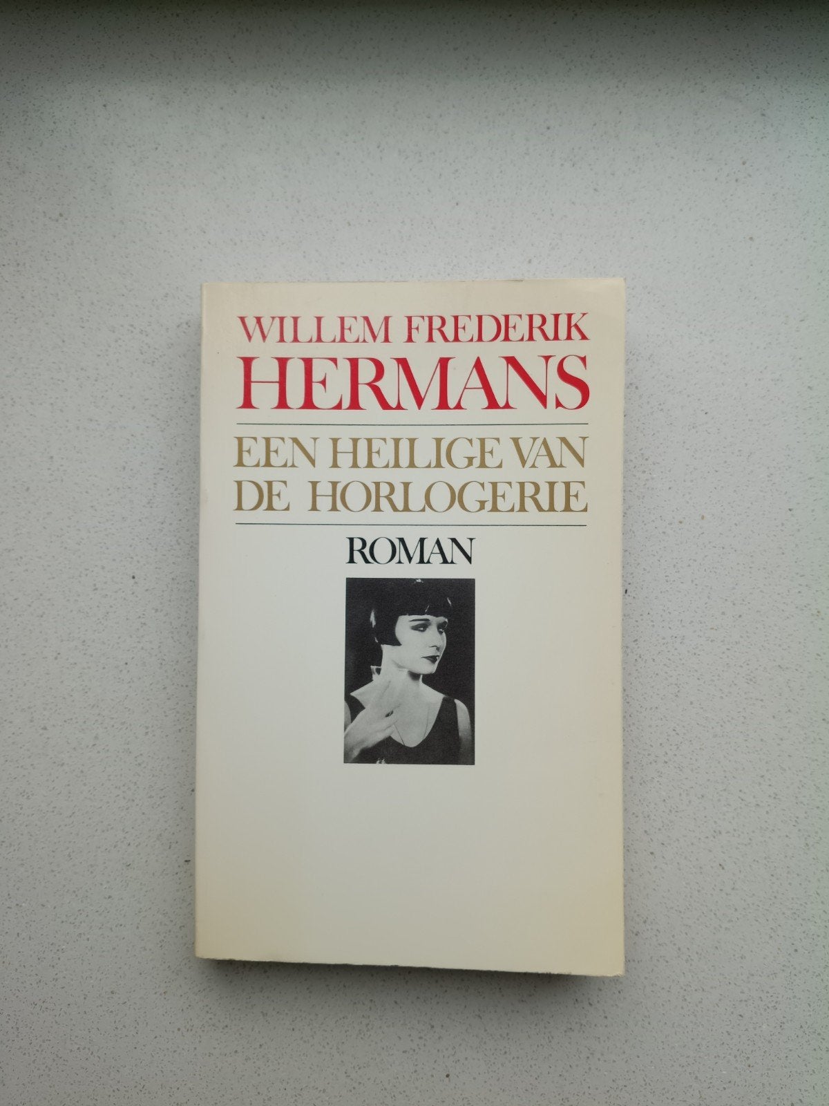 Een Heilige van de Horlogerie - W.F. Hermans, Ophalen of Verzenden, Gelezen