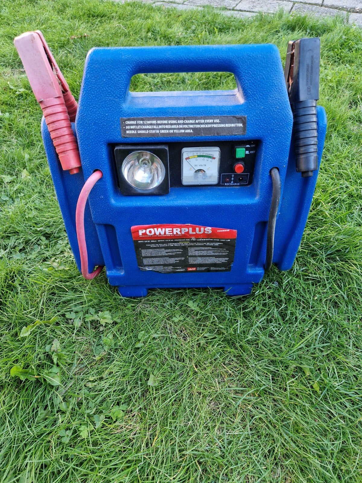 Powerplus Jumpstarter en Compressor - Startklaar in Nood, Auto diversen, Ophalen of Verzenden, Gebruikt