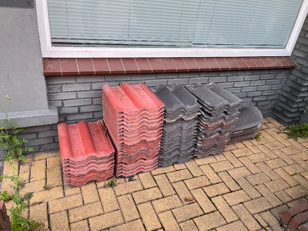 Dakpannen, Doe-het-zelf en Verbouw, Dakpannen en Dakbedekking, Ophalen, Gebruikt, Steen of Klei, Minder dan 5 m²