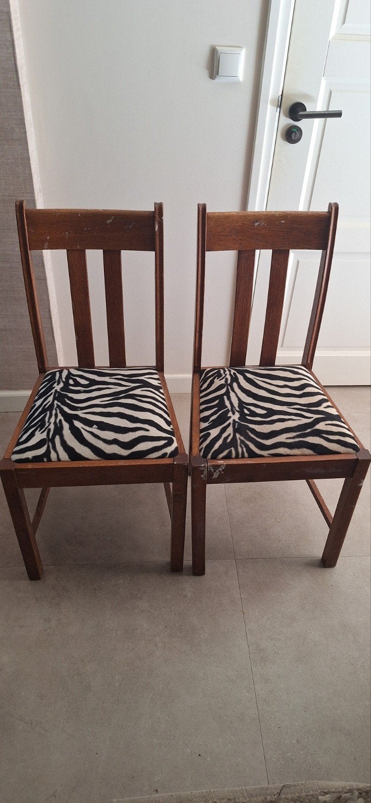 2 antieke eiken stoelen, super stevig en bijna gratis, Ophalen, Gebruikt, Twee, Bruin
