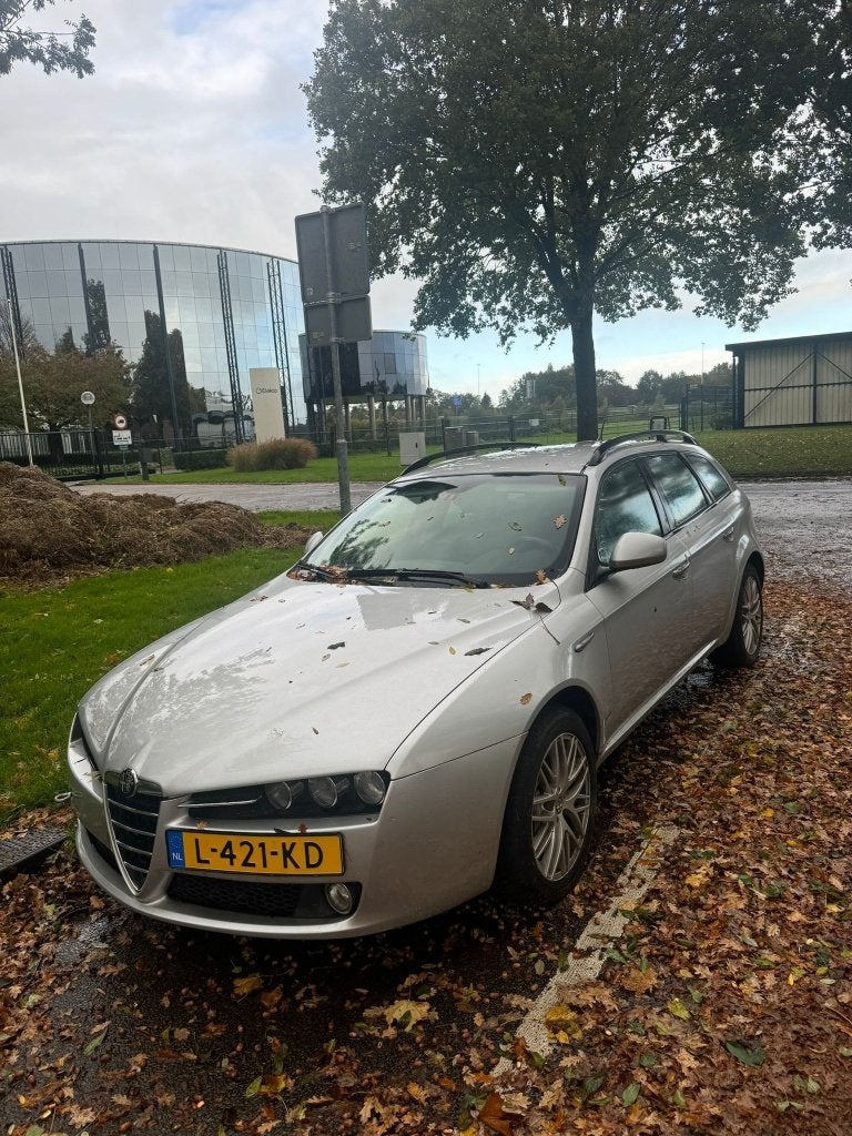 Alfa Romeo Alfa-romeo 2006 Grijs, Auto's, Zwart, Stationwagon, Handgeschakeld, Particulier