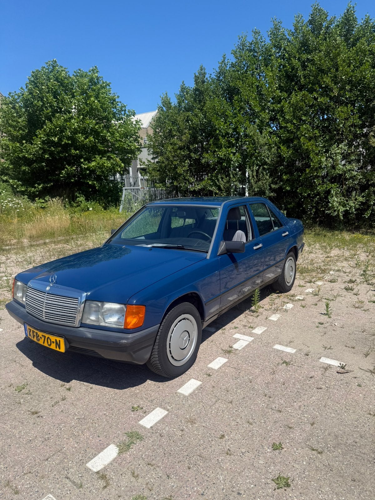 Mercedes-Benz 190E 2.0 (W201) – 1990 – 134.487 km - btw vrij, Auto's, 1154 kg, Blauw, Particulier, Sedan