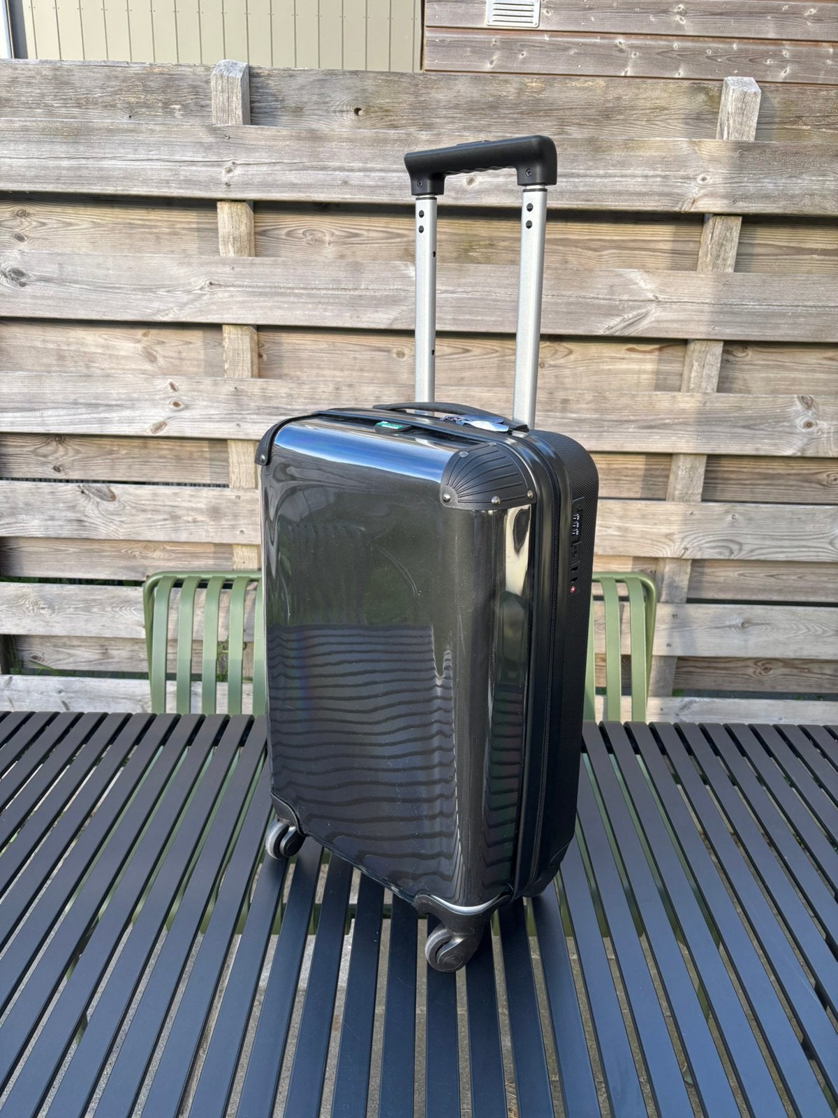 No Boring Suitcases handbagage koffer 36L Nieuw! Zwart 55cm, Wieltjes, 50 tot 60 cm, Hard kunststof, Nieuw