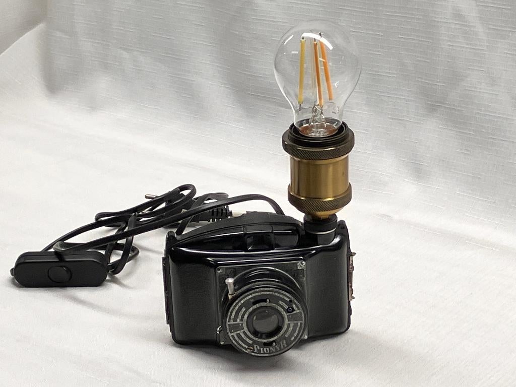 Vintage Pionyr camera interieurlamp objet trouvé, Gebruikt, Verzenden, Objet trouvé, Minder dan 50 cm