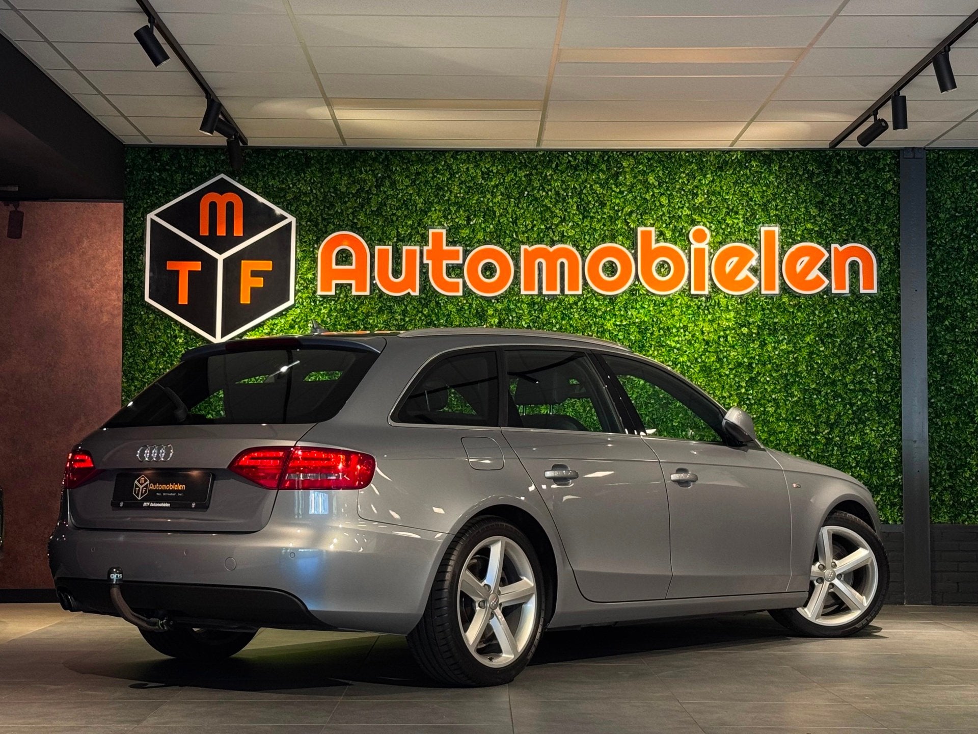 Audi A4 Avant 1.8 TFSI Pro Line S |2x S-LINE |NAVI|2e EIGENA, Auto's, Audi, Voorwielaandrijving, Euro 5, Gebruikt, 4 cilinders