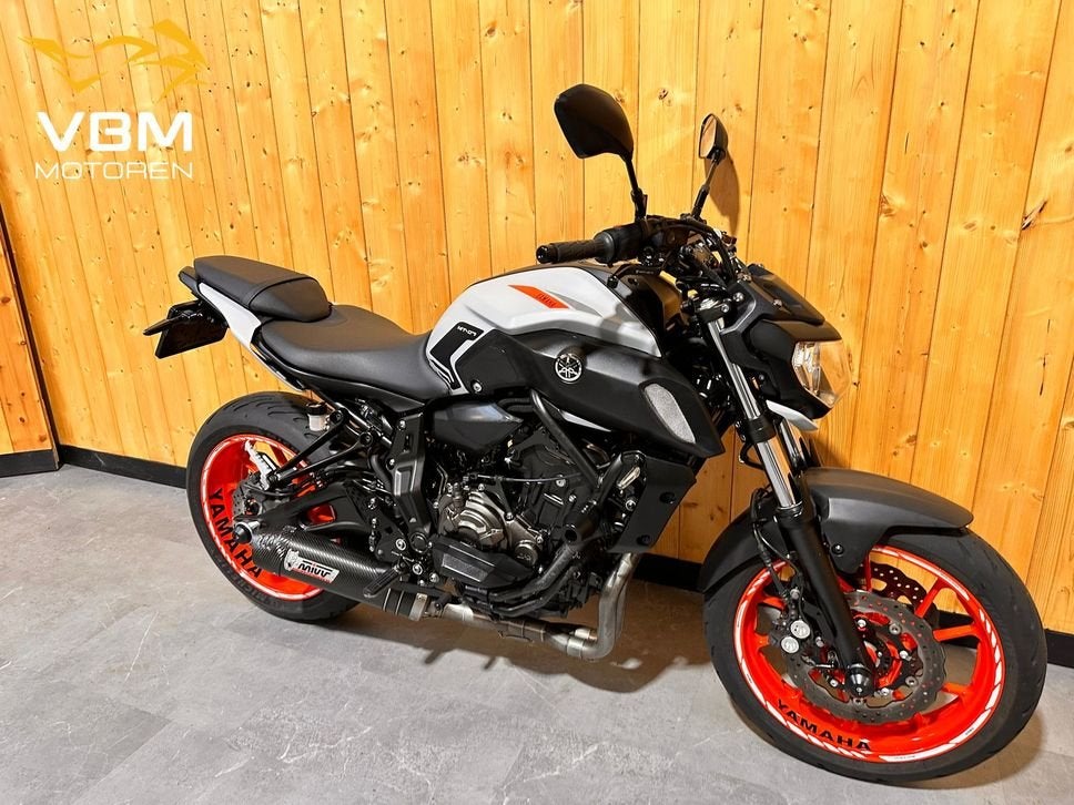 YAMAHA MT 07 ABS MT07 MT-07 Rijklaar! incl garantie, 2 cilinders, Motorrijbewijs A, Bedrijf, Onbekend