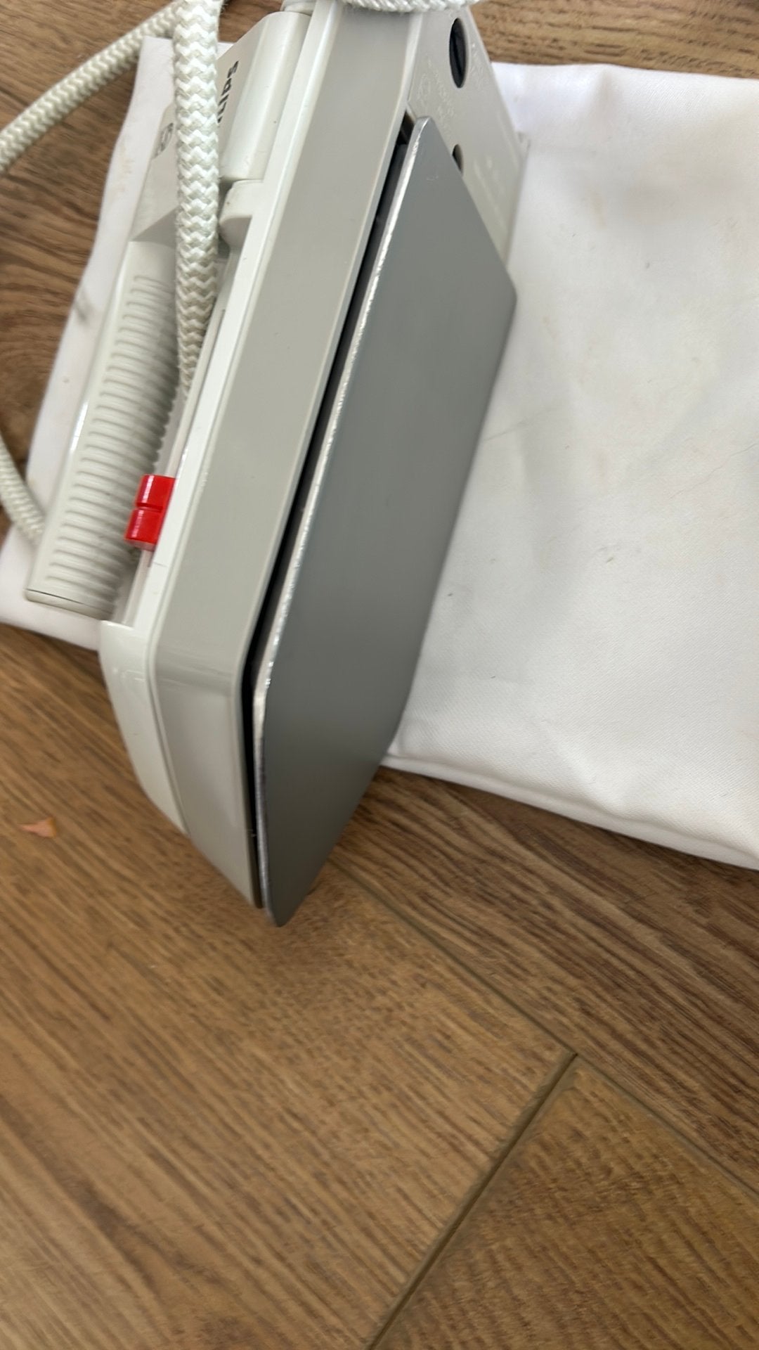 Mini strijkijzer philips, Witgoed en Apparatuur, Strijkijzers en Strijkplanken, Ophalen, Zo goed als nieuw