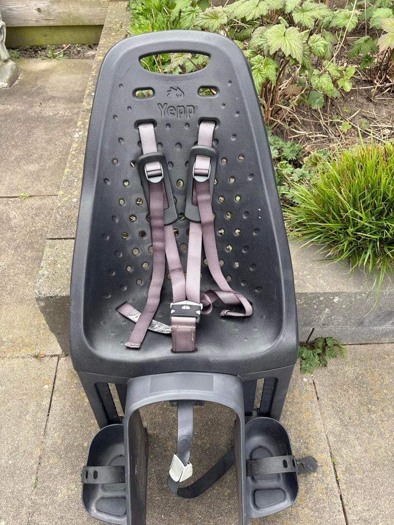 Yepp fietsstoeltje - Achterzitje, Fietsen en Brommers, Fietsaccessoires | Fietsstoeltjes, Achterzitje, 9 t/m 18 kg, Ophalen of Verzenden
