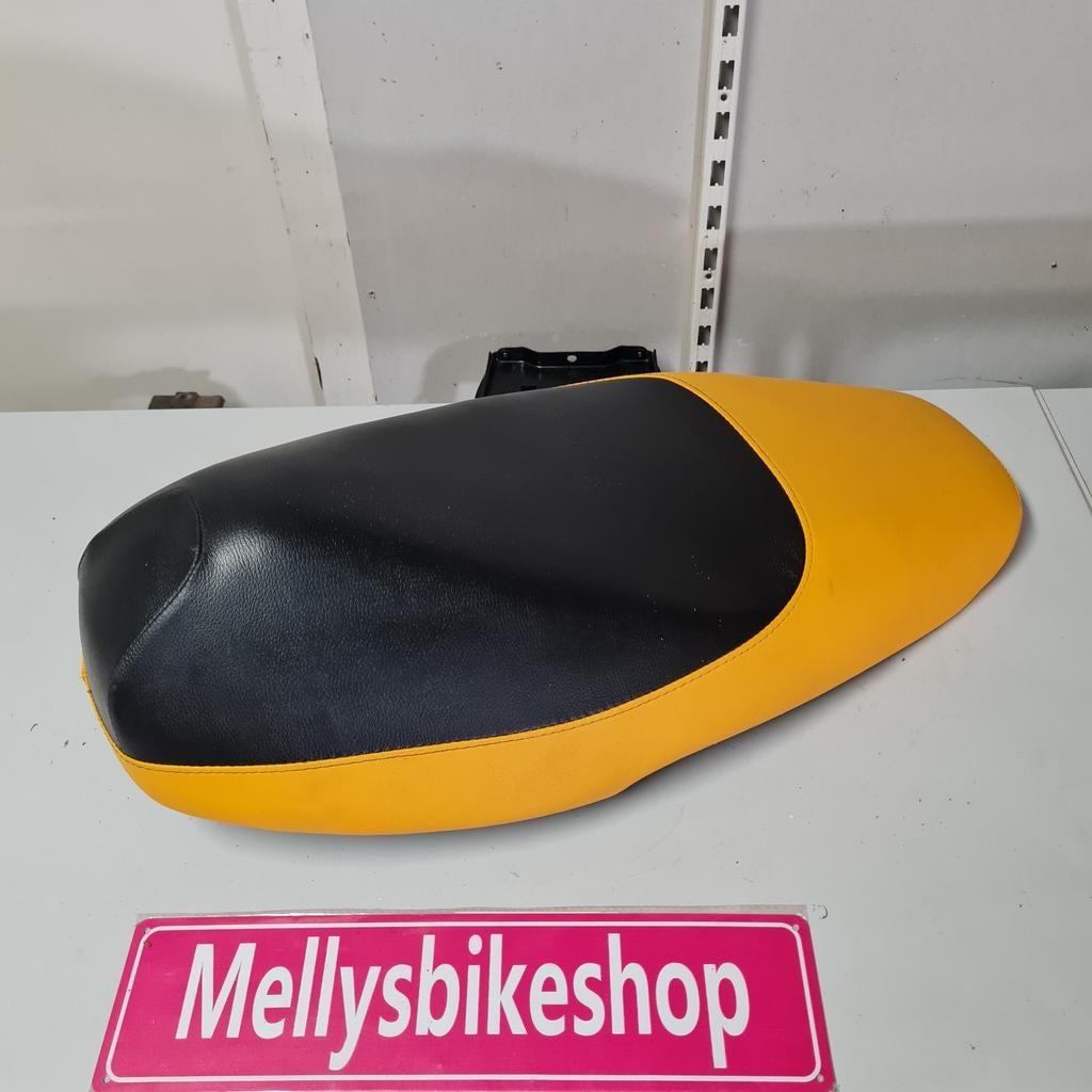 Honda sfx 50 buddyseat zadel geel zwart, Ophalen of Verzenden, Honda, Info@honda.nl, Nl