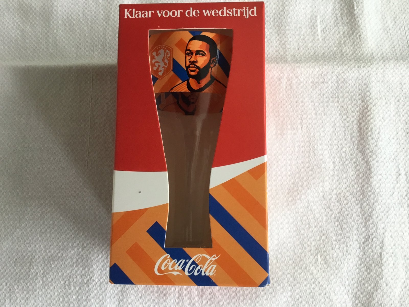 COCA  COLA  KNVB  GLAS    (  MEMPHIS   DEPAY  ), Verzamelen, Ophalen of Verzenden, Nieuw, Frisdrankglas