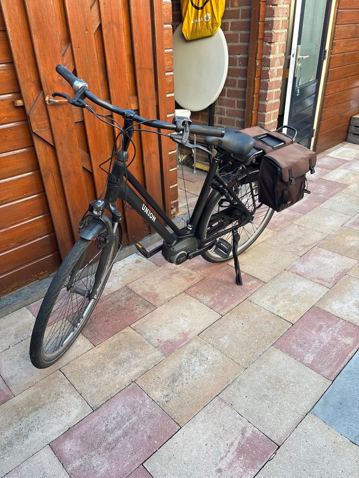 Elektrische UNION dames fiets, Fietsen en Brommers, Zo goed als nieuw, 51 tot 55 cm, 50 km per accu of meer, Ophalen