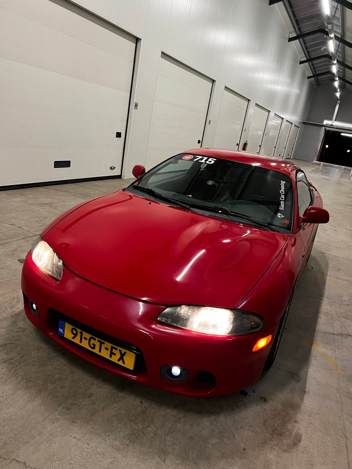 Mitsubishi Eclipse 2.0 GSI 1996 Rood, Voorwielaandrijving, 145 pk, 1295 kg, 4 cilinders