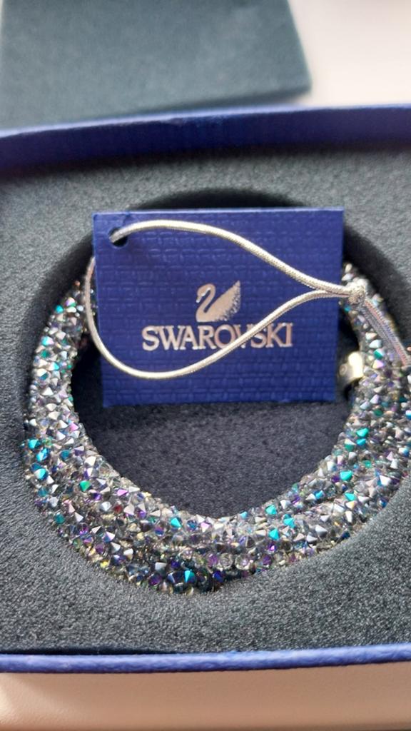 Te koop  Swarovski armband, Ophalen of Verzenden, Nieuw, Sieraad of Horloge