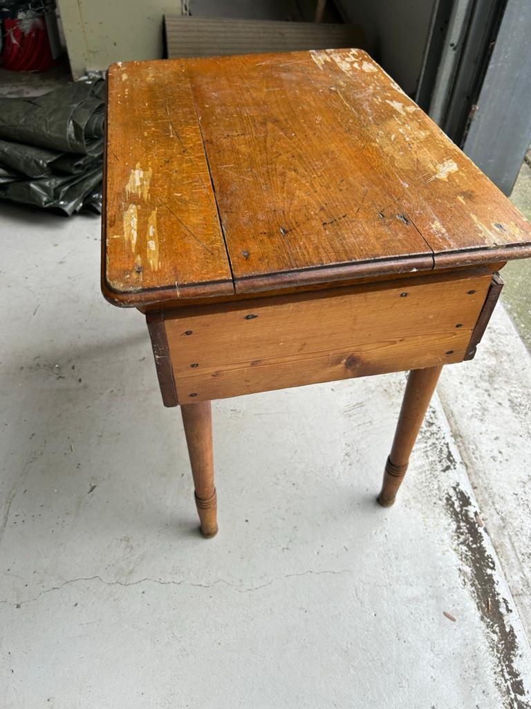 Leuk houten bijzet tafeltje - 51x55x41 cm, Huis en Inrichting, Tafels | Bijzettafels, Gebruikt, 55 tot 75 cm, Rechthoekig, Hout