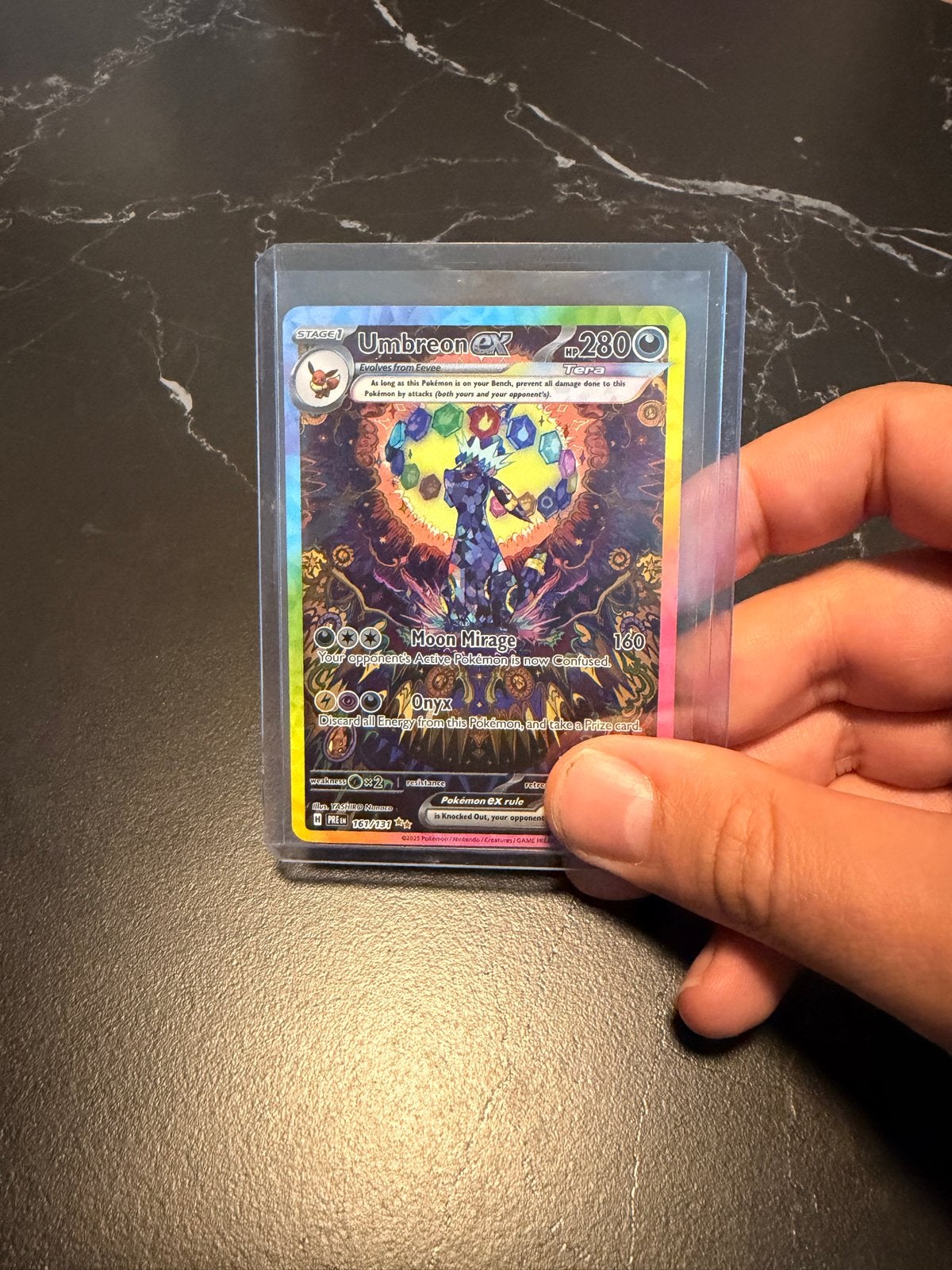 Umbreon EX (Sunbreon) 161/131 Chase Kaart Presmatic, Ophalen of Verzenden, Zo goed als nieuw, Losse kaart, Foil