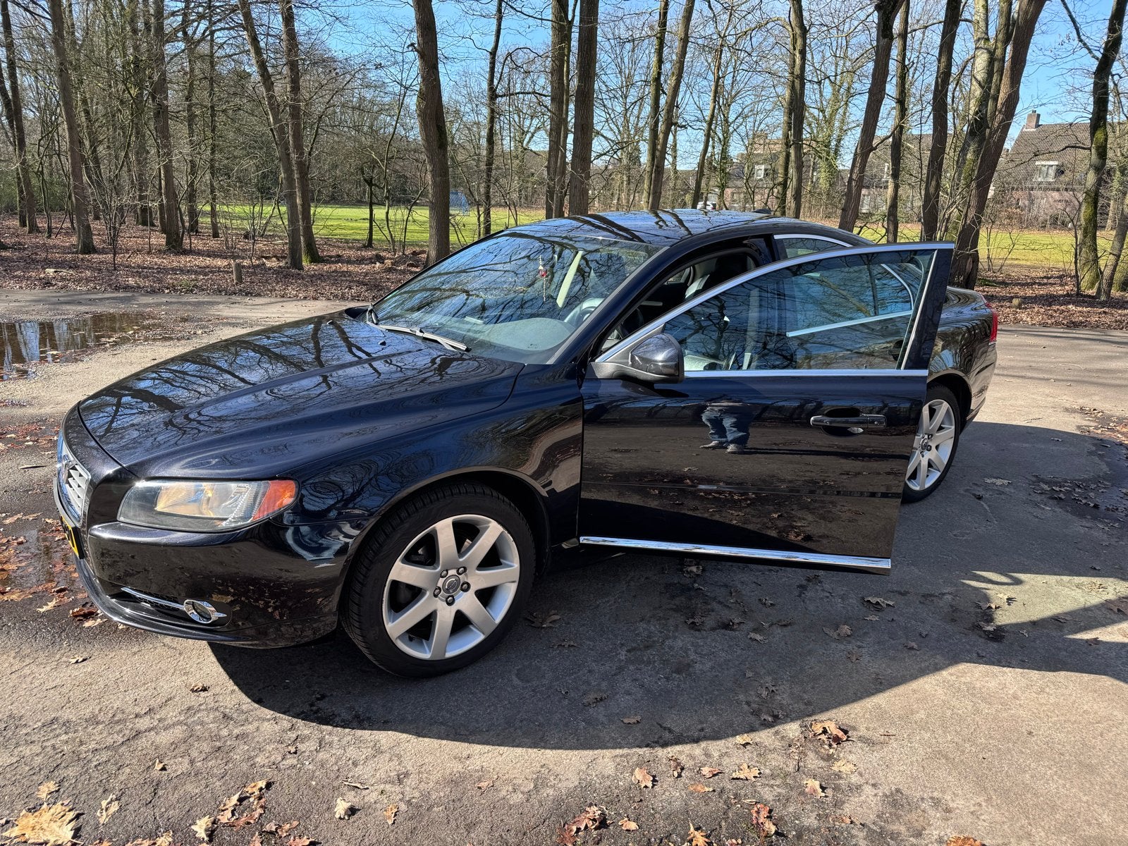 Volvo S80 2.5 T Geartronic 2007 Zwart, Auto's, 1800 kg, Particulier, Sedan, 84 €/maand