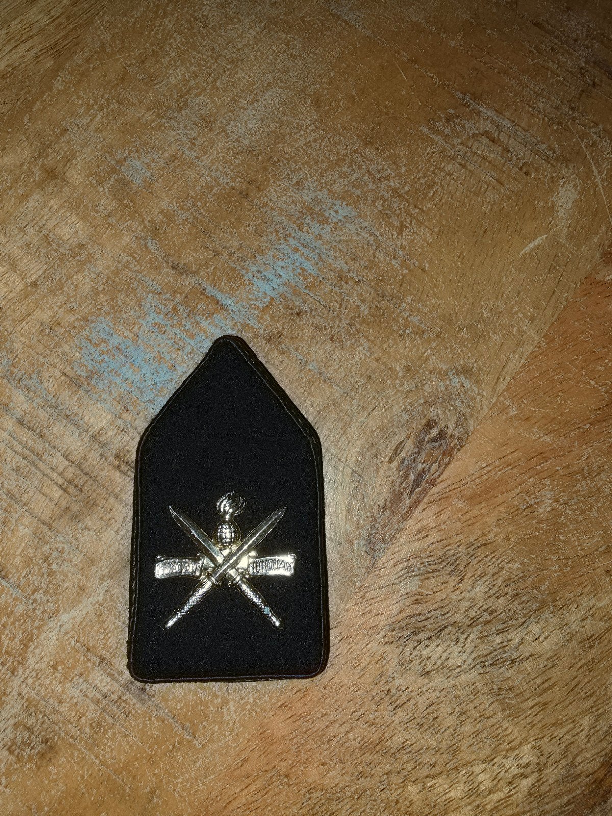 Kraagspiegel Korps Commandotroepen KCT - Origineel, Ophalen of Verzenden, Landmacht, Nederland, Embleem of Badge
