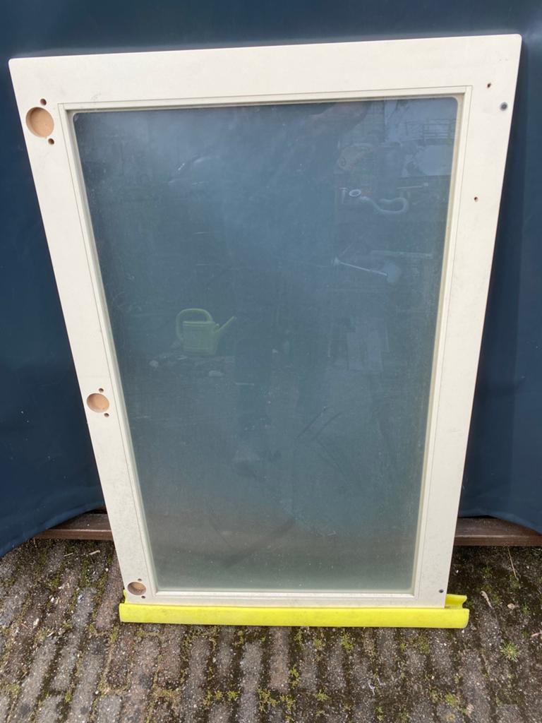 Keuken kast deurtje met mat glas t.e.a.b., Huis en Inrichting, Keuken | Keukenelementen, Ophalen, 50 tot 100 cm, 25 tot 50 cm