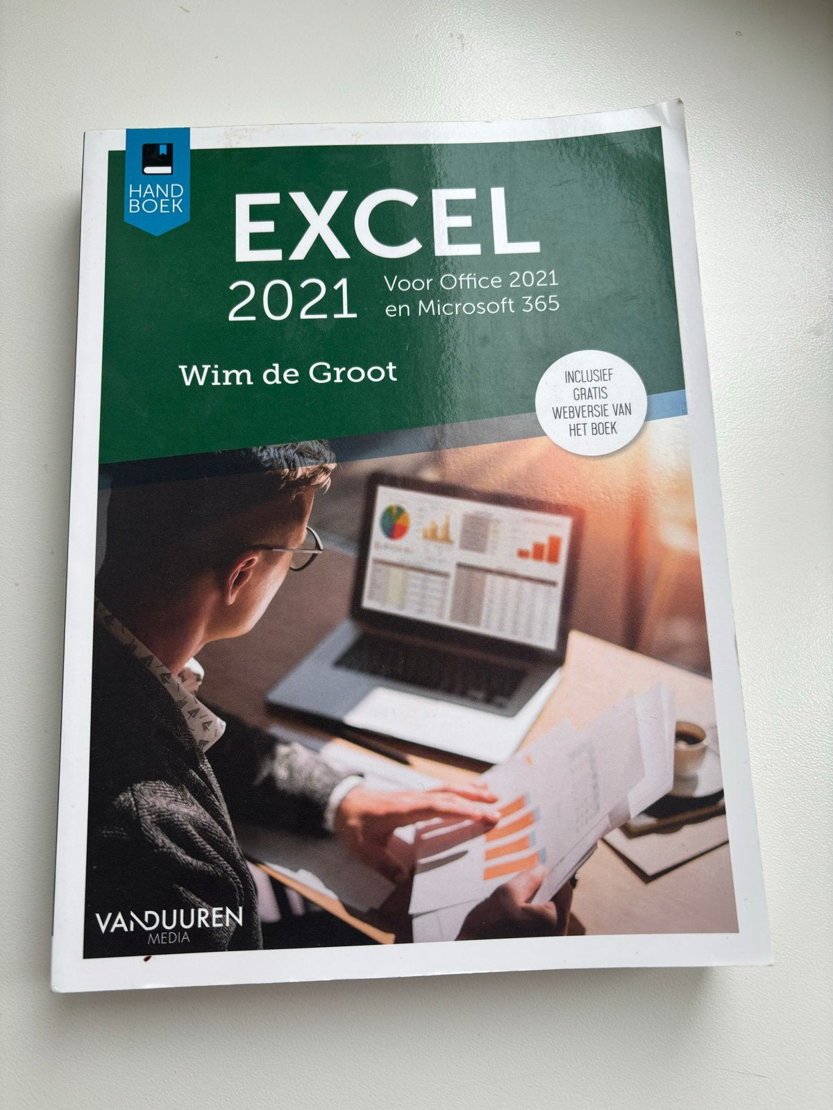 Handboek Excel 2021 voor Office 2021 en Microsoft 365, Boeken, Ophalen of Verzenden, Zo goed als nieuw, Software